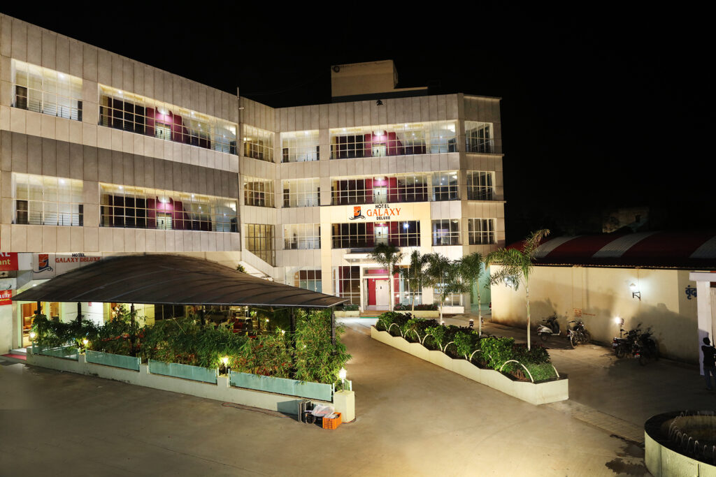 Hotel Galaxy Deluxe near Jalna