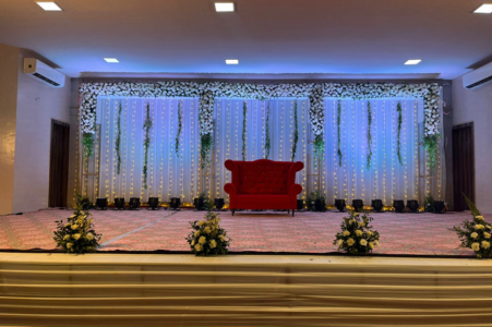 Hotel Galaxy Deluxe guest room interior